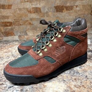New Balance Rainier Boots'Beef & Broccoli' URAINAC size 7